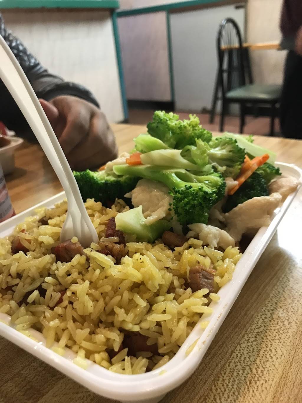 L & T Chinese Kitchen | restaurant | 600 Tuckahoe Rd, Yonkers, NY 10710, USA | 9143378999 OR +1 914-337-8999