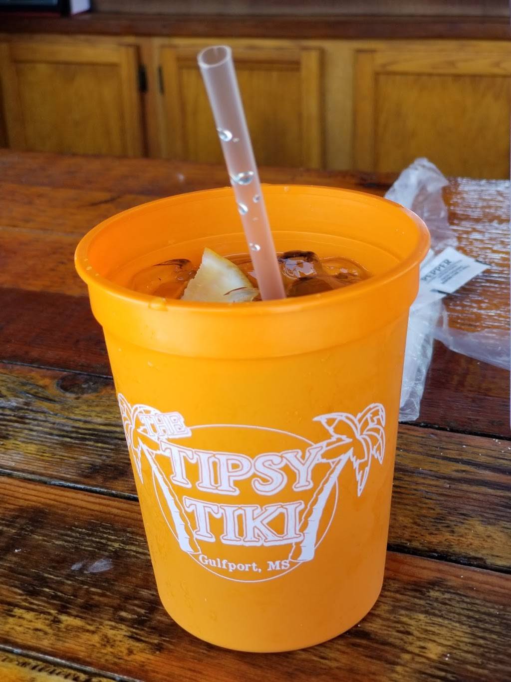 The Tipsy Tiki | restaurant | 13247 Seaway Rd, Gulfport, MS 39503, USA | 2286970150 OR +1 228-697-0150