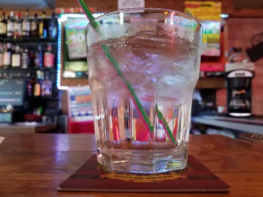 Flying Boots & Wings | restaurant | 614 S 38th St, Tacoma, WA 98418, USA | 2532671037 OR +1 253-267-1037