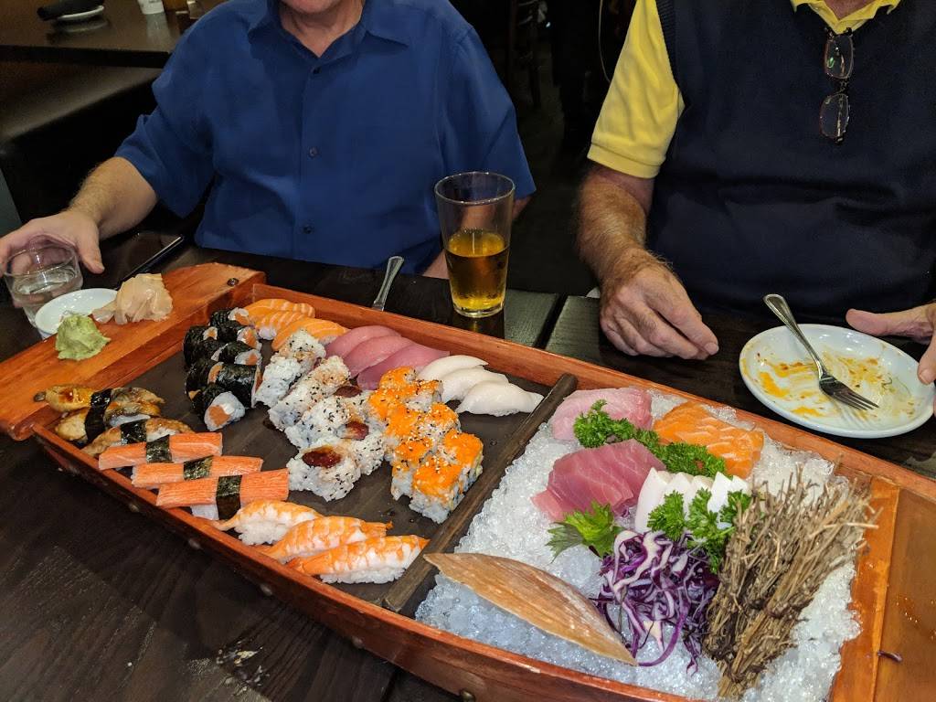 Araya Sushi Asian Grill | restaurant | 2650 Immokalee Rd, Naples, FL 34110, USA | 2395933344 OR +1 239-593-3344