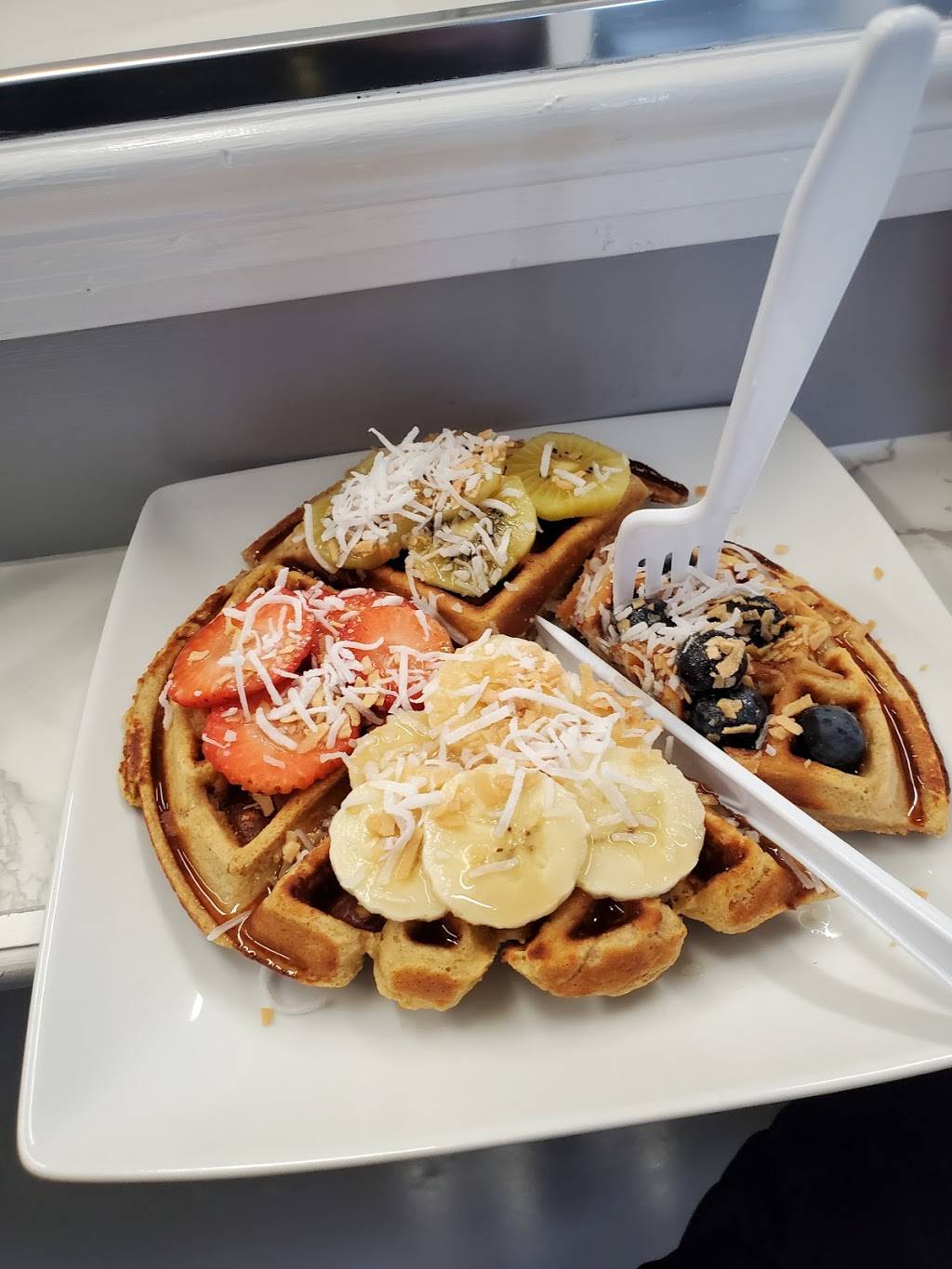 BL NUTRITION | restaurant | 474 Orchard St, New Bedford, MA 02744, USA | 7746289055 OR +1 774-628-9055