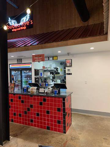 Bubba fryes Wings & Things | restaurant | 890 Main St #200b, Sanford, ME 04073, USA | 2074903700 OR +1 207-490-3700