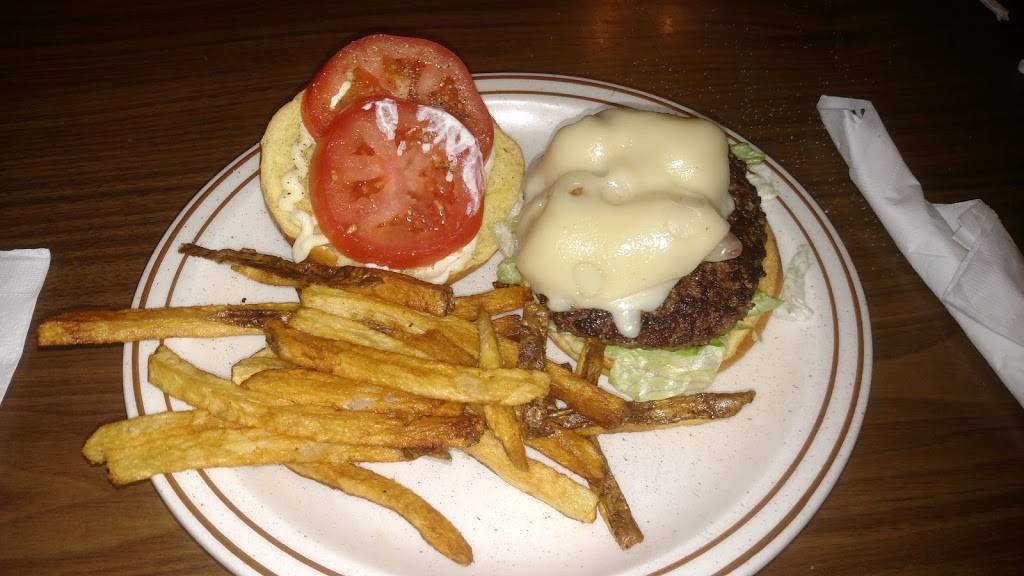 Beechwood Inn | restaurant | 9866 Wattsburg Rd, Erie, PA 16509, USA | 8148252999 OR +1 814-825-2999