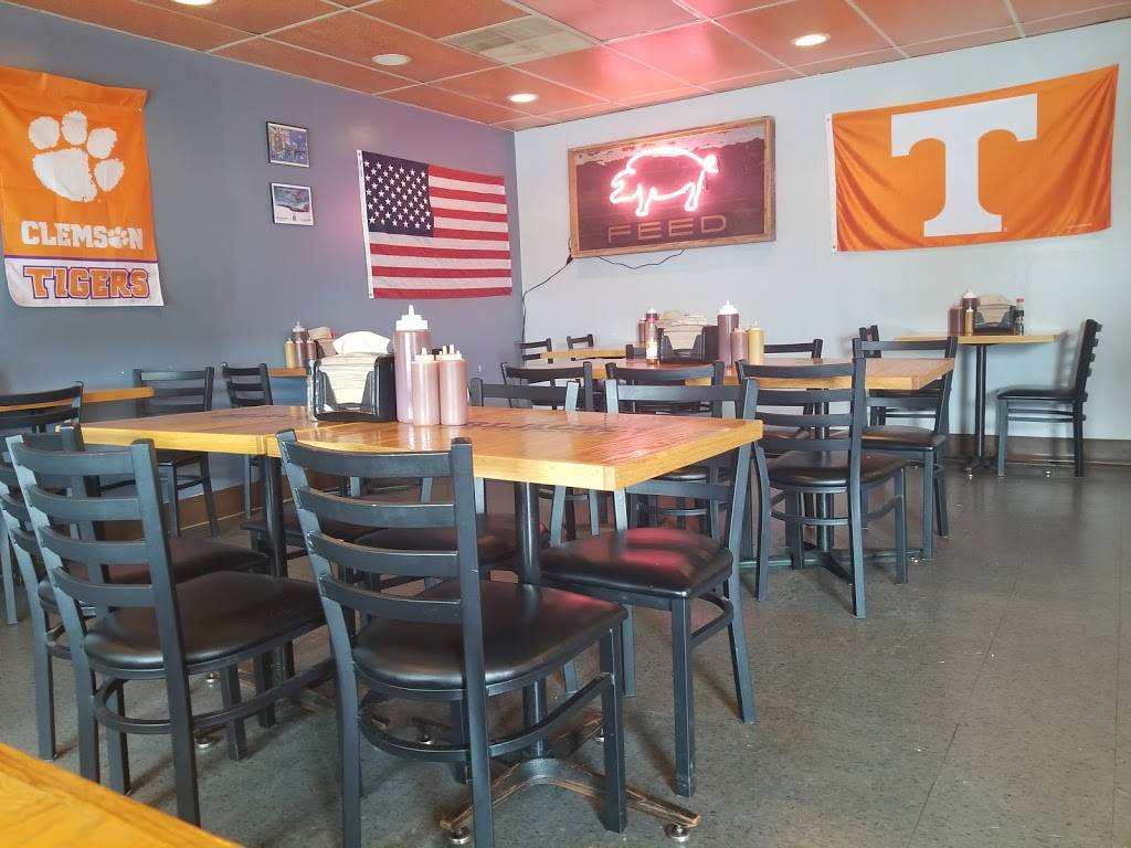 Blacks Smokehouse | restaurant | 1528 Blue Ridge Blvd, Seneca, SC 29672, USA | 8647844599 OR +1 864-784-4599