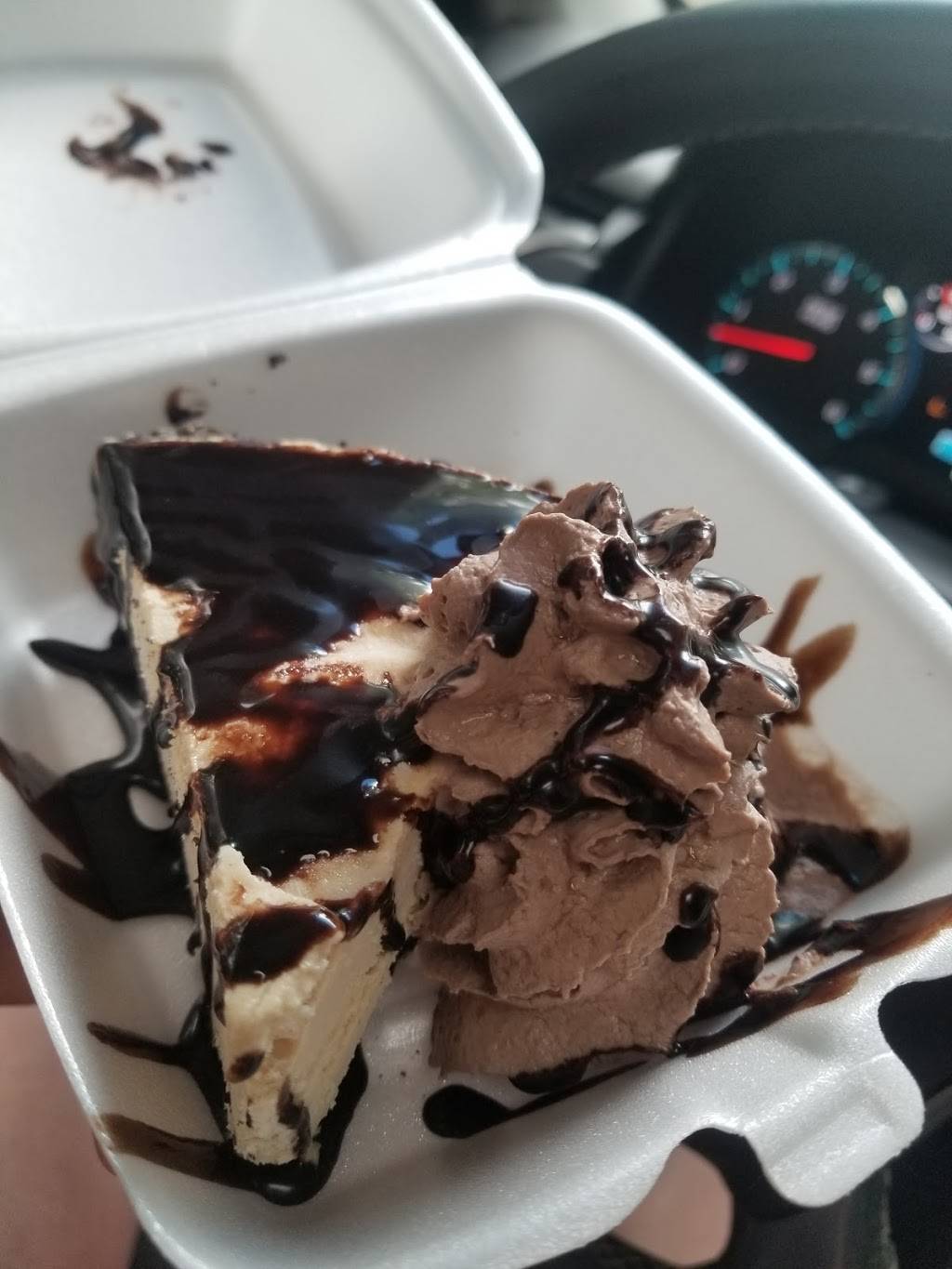 Smoky Dreams Barbecue and Catering | restaurant | 2131 Woodruff Road A, Greenville, SC 29607, USA | 8646274227 OR +1 864-627-4227