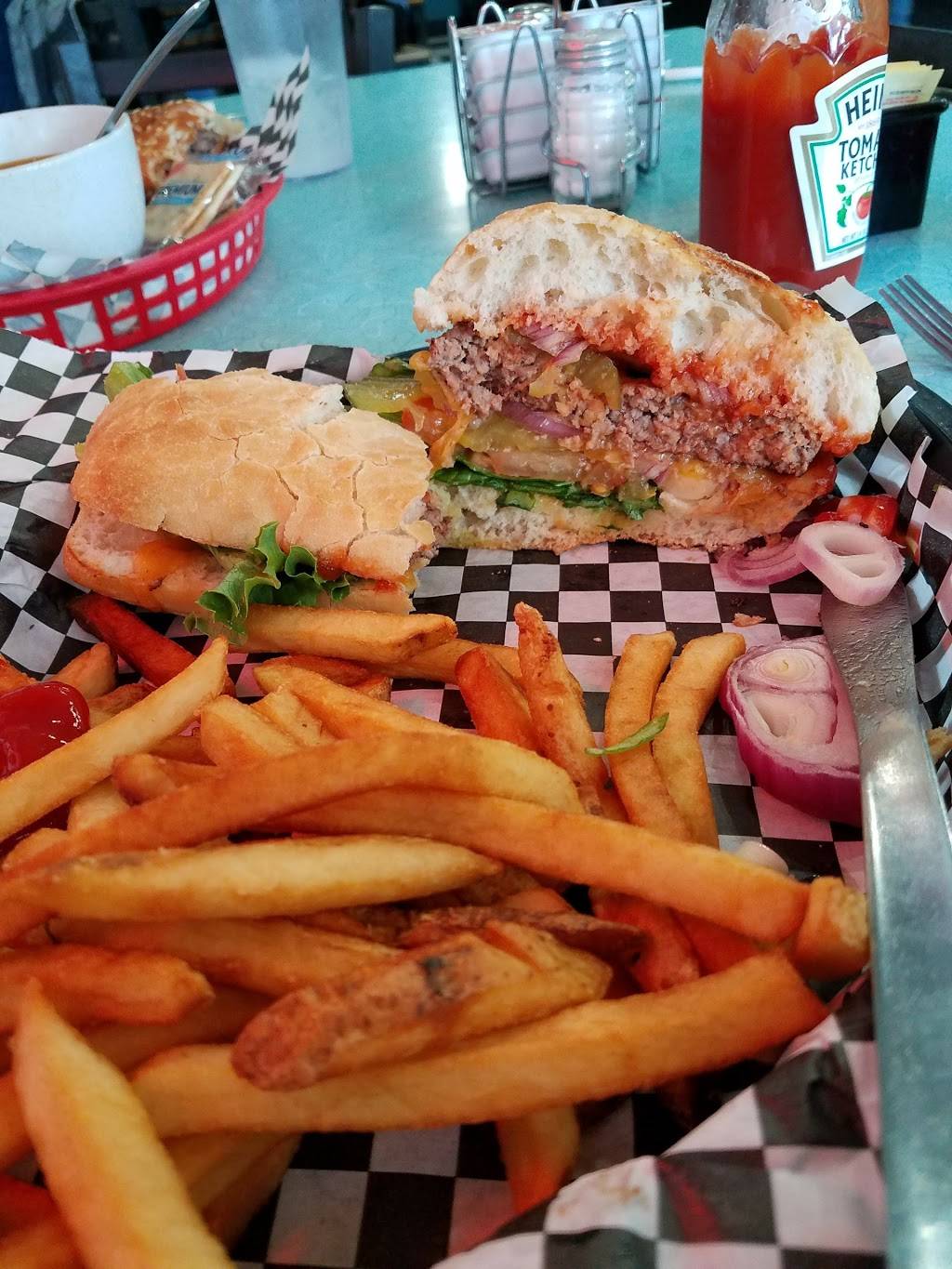 Majors Diner | restaurant | 28870 Old Hwy 80, Pine Valley, CA 91962, USA | 6194739969 OR +1 619-473-9969