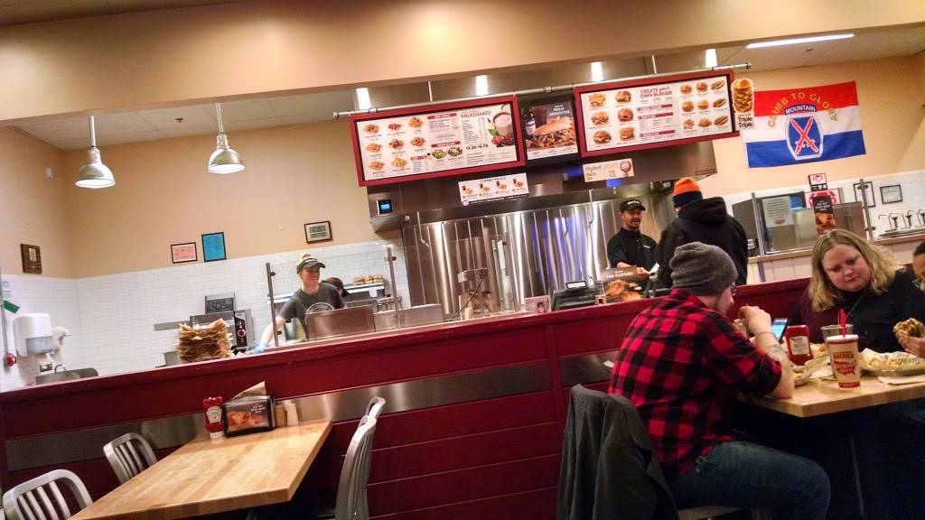 Wayback Burgers | restaurant | 26455 Johnson Rd, Evans Mills, NY 13637, USA | 3156296461 OR +1 315-629-6461