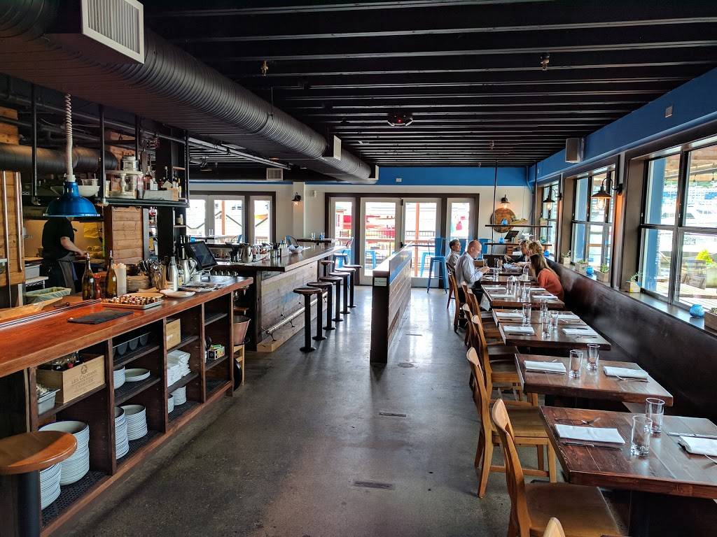 The White Swan Public House | restaurant | 1001 Fairview Ave N, Seattle, WA 98109, USA | 2065882680 OR +1 206-588-2680