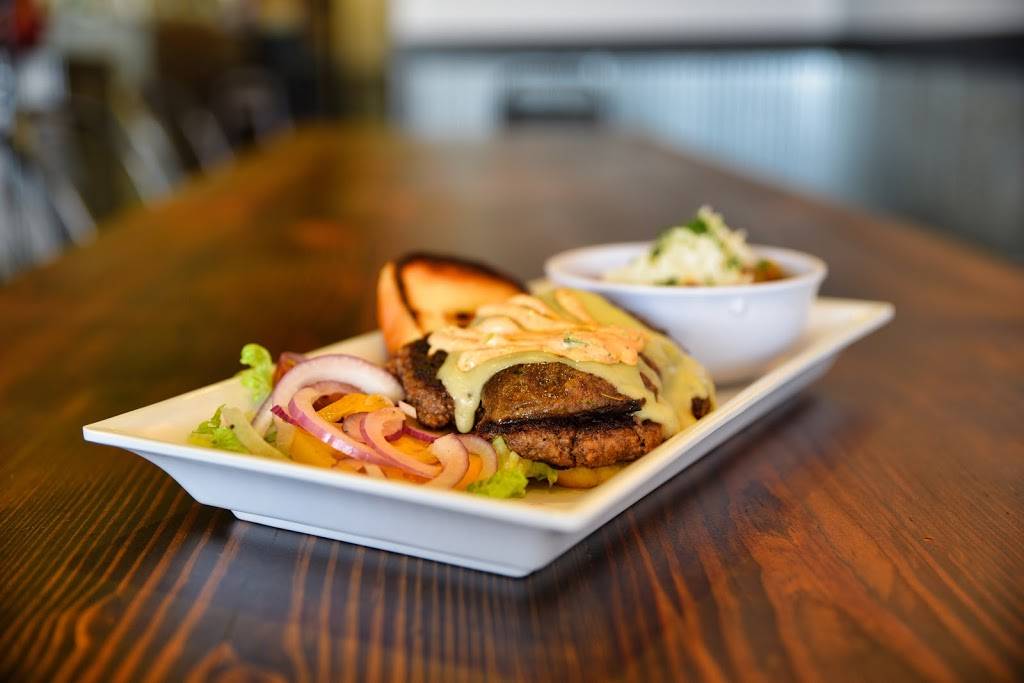 Acadian Grille | restaurant | 725 N 114th St, Omaha, NE 68154, USA | 4029330980 OR +1 402-933-0980