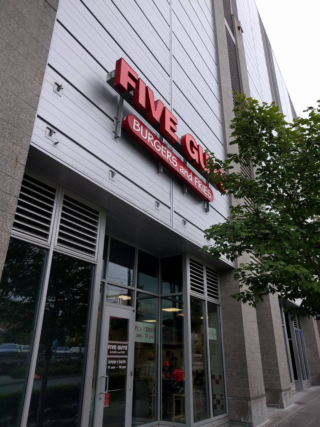 Five Guys | meal takeaway | 311 NE 103rd St, Seattle, WA 98125, USA | 2067295028 OR +1 206-729-5028
