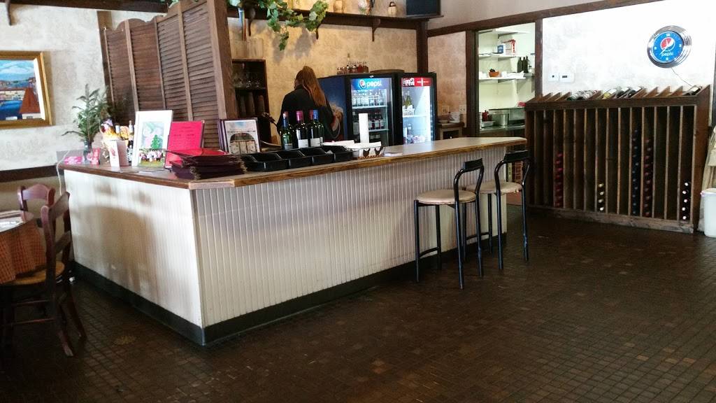 Fiorentinos Italian Cuisine | restaurant | 2571 SE Ocean Blvd, Stuart, FL 34996, USA | 7727812400 OR +1 772-781-2400