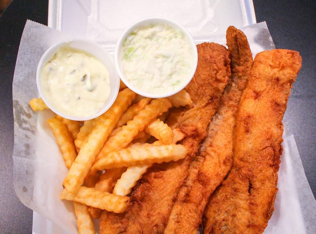 Big Eyed Fish Express | restaurant | 3001 Hillegas Rd, Fort Wayne, IN 46808, USA | 2602033009 OR +1 260-203-3009