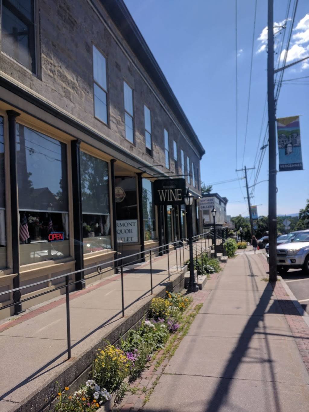 Luigis Italian Specialties | restaurant | 193 Main St, Vergennes, VT 05491, USA | 8028776873 OR +1 802-877-6873