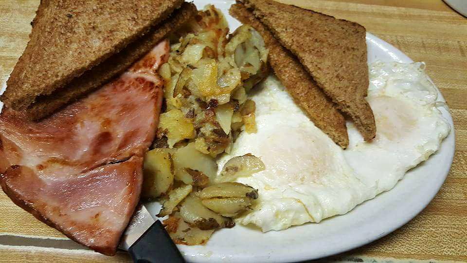 The Country Post | restaurant | 65 Commercial Rd, Huntington, IN 46750, USA | 2603590508 OR +1 260-359-0508