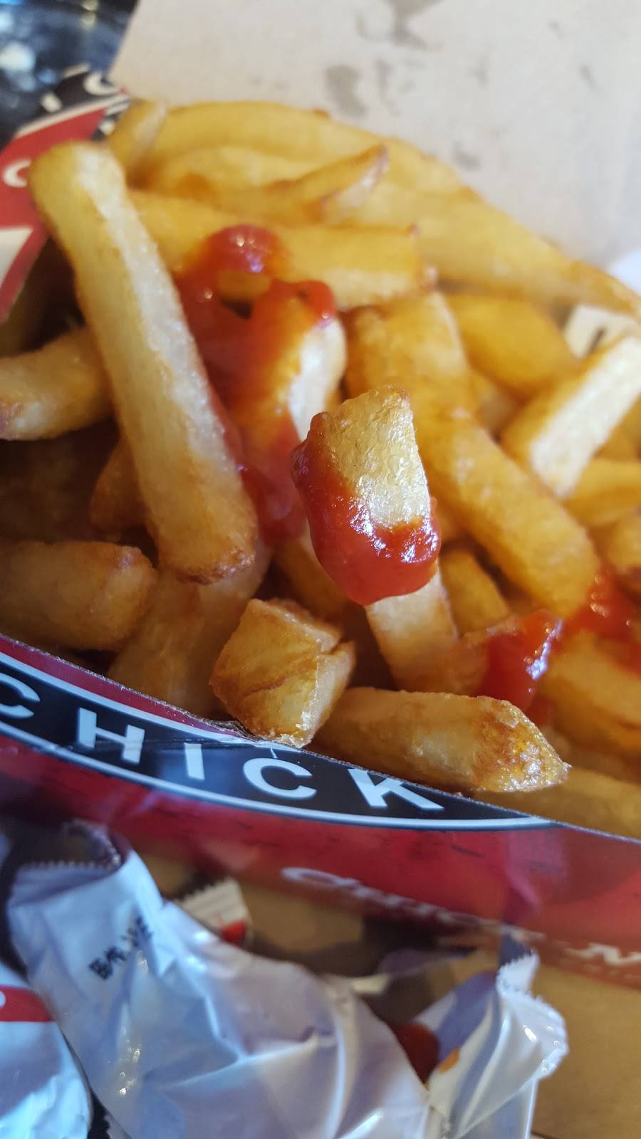 CHICK•N•JOY | restaurant | 4449 Kingston Rd, Scarborough, ON M1E 2N7, Canada | 4162810281 OR +1 416-281-0281