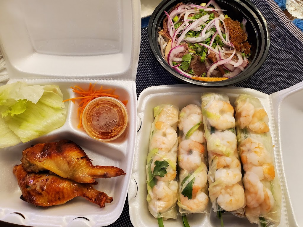 Pho Duc | restaurant | 5224 S State Hwy 360 Suite 240, Grand Prairie, TX 75052, USA | 2144445545 OR +1 214-444-5545