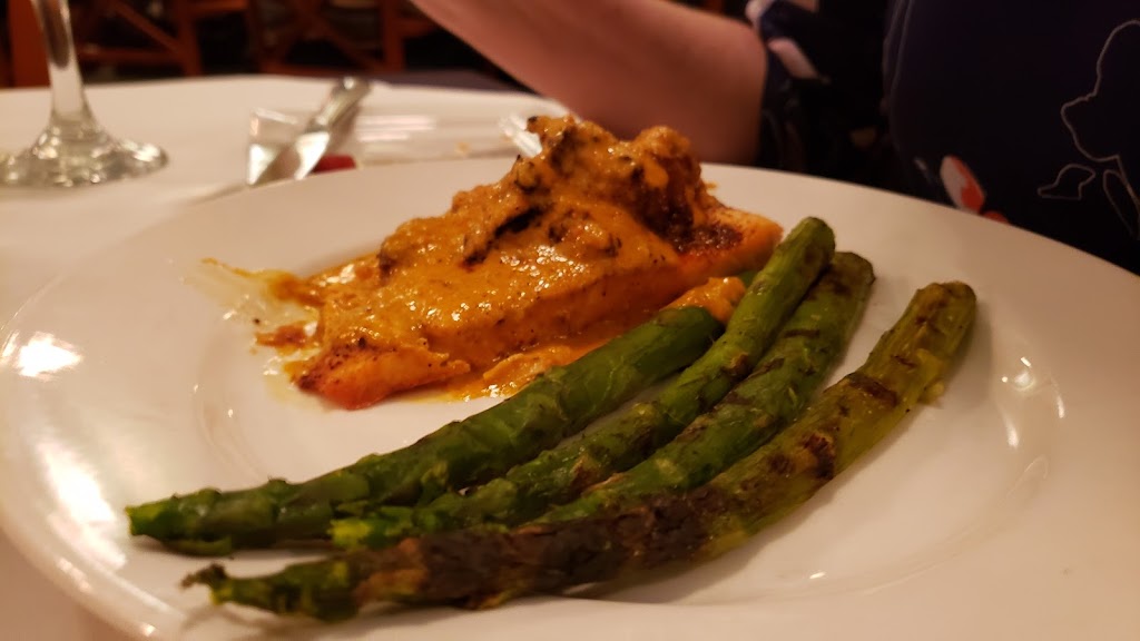 Diamond Grill | restaurant | 924 3rd St, Alexandria, LA 71301, USA | 3184488989 OR +1 318-448-8989