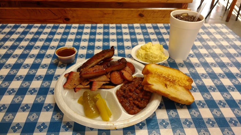 BBQ West | restaurant | Key West Plaza, 4900 Cypress St # 9, West Monroe, LA 71291, USA | 3183967455 OR +1 318-396-7455