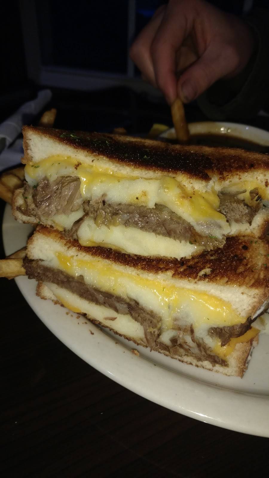 Kelleys Row | restaurant | 417 NH-108, Somersworth, NH 03878, USA | 6036922200 OR +1 603-692-2200