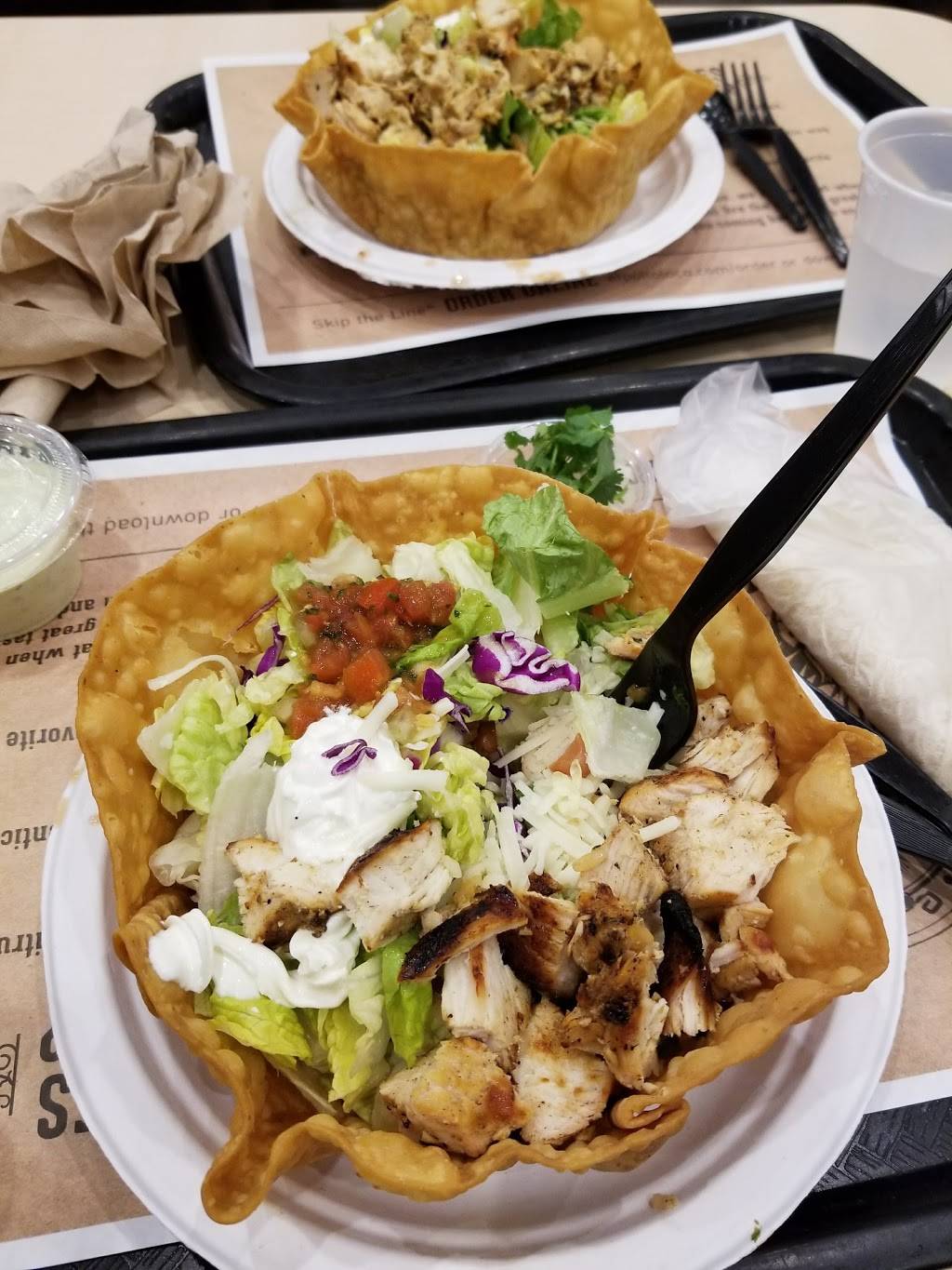 El Pollo Loco | restaurant | 1090 S White Rd, San Jose, CA 95127, USA | 4087298797 OR +1 408-729-8797