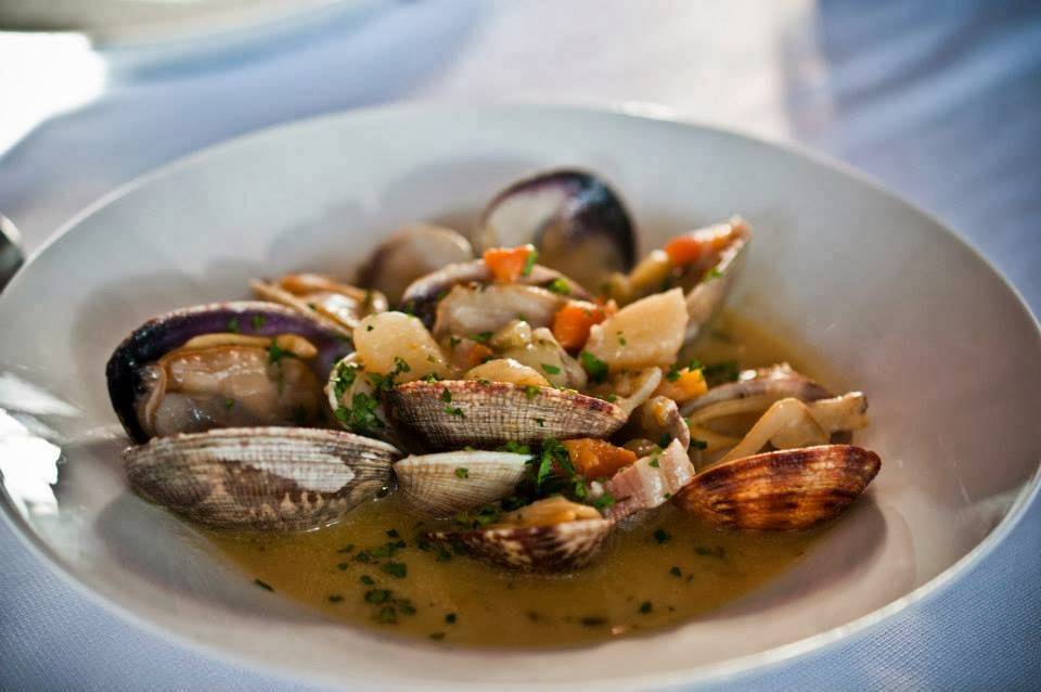 BackDoor Bistro and Wine Bar | restaurant | 829 Merchant St, Vacaville, CA 95688, USA | 7076859222 OR +1 707-685-9222