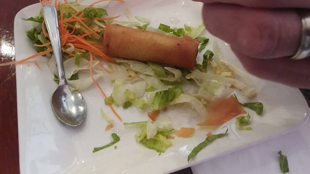 Thai Pod | restaurant | 2015 NE Broadway St, Portland, OR 97212, USA | 5034931122 OR +1 503-493-1122