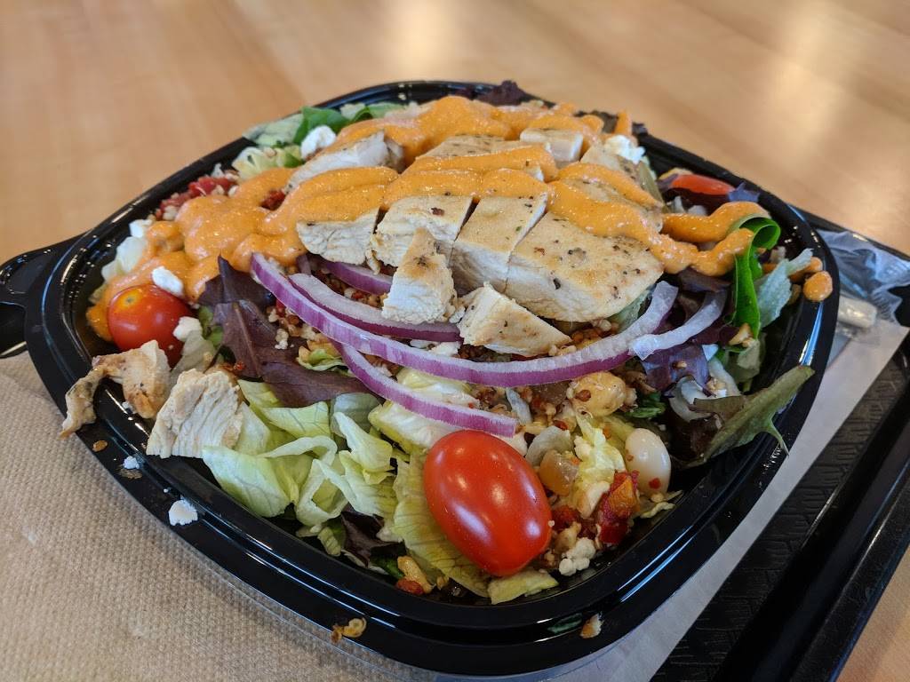 Wendys | restaurant | 701 N Main St, Blacksburg, VA 24060, USA | 5405527139 OR +1 540-552-7139