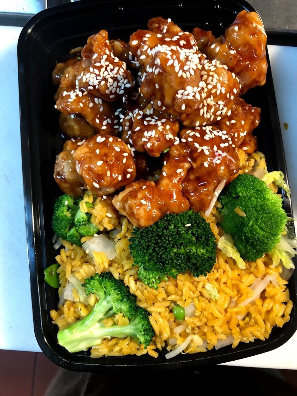 China House | restaurant | 27615 US-27, Leesburg, FL 34748, USA | 3527873384 OR +1 352-787-3384