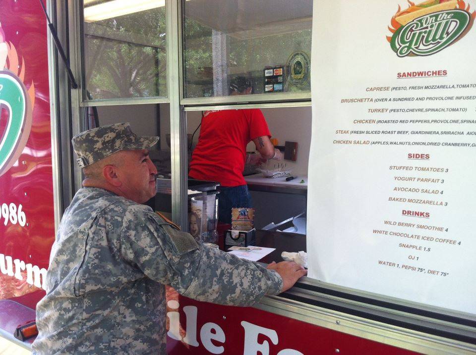 on the grill | restaurant | 351 6th Ave S, St. Petersburg, FL 33701, USA | 9412430986 OR +1 941-243-0986