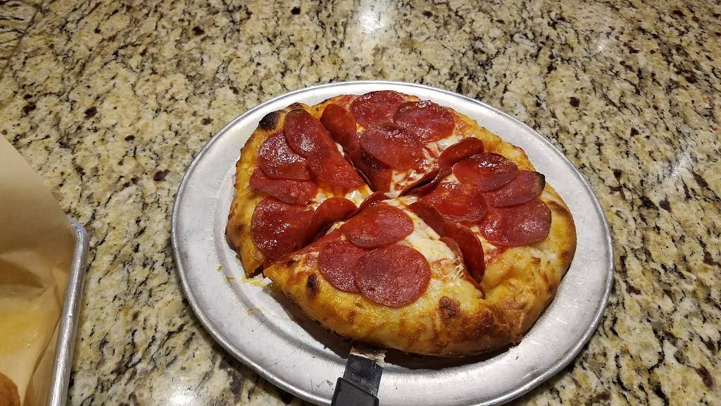 Alondra Hot Wings | restaurant | 515 W Main St, Alhambra, CA 91801, USA | 6265767119 OR +1 626-576-7119