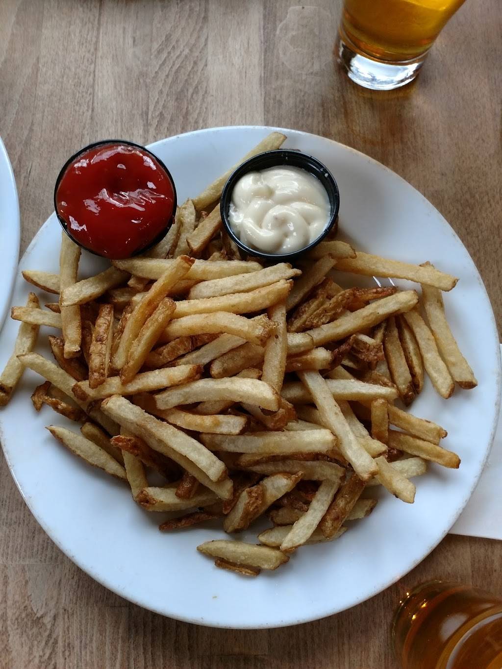 Barbaras At the Brewery | restaurant | 620 Moulton Ave #110, Los Angeles, CA 90031, USA | 3232219204 OR +1 323-221-9204