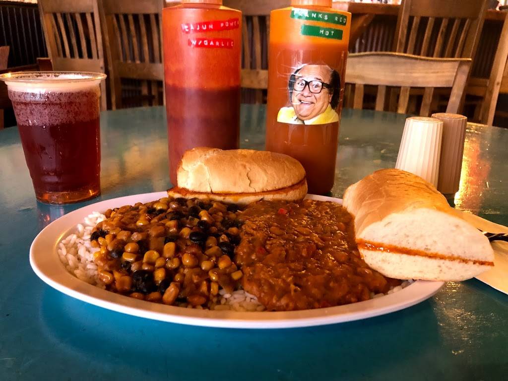 Yats Traders Point | restaurant | 5650 W 86th St Suite 132, Indianapolis, IN 46278, USA | 3178799287 OR +1 317-879-9287