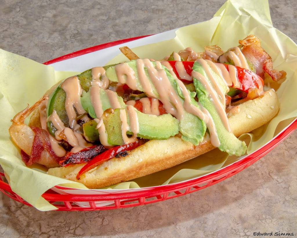 El TacoDoggy | restaurant | 883 E Foothill Blvd, Rialto, CA 92376, USA | 9098205810 OR +1 909-820-5810