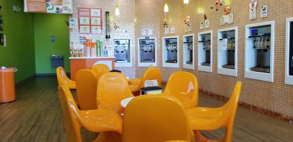 Orange Leaf Frozen Yogurt | restaurant | 3268 Forum Blvd Ste 205, Fort Myers, FL 33905, USA | 2399310067 OR +1 239-931-0067