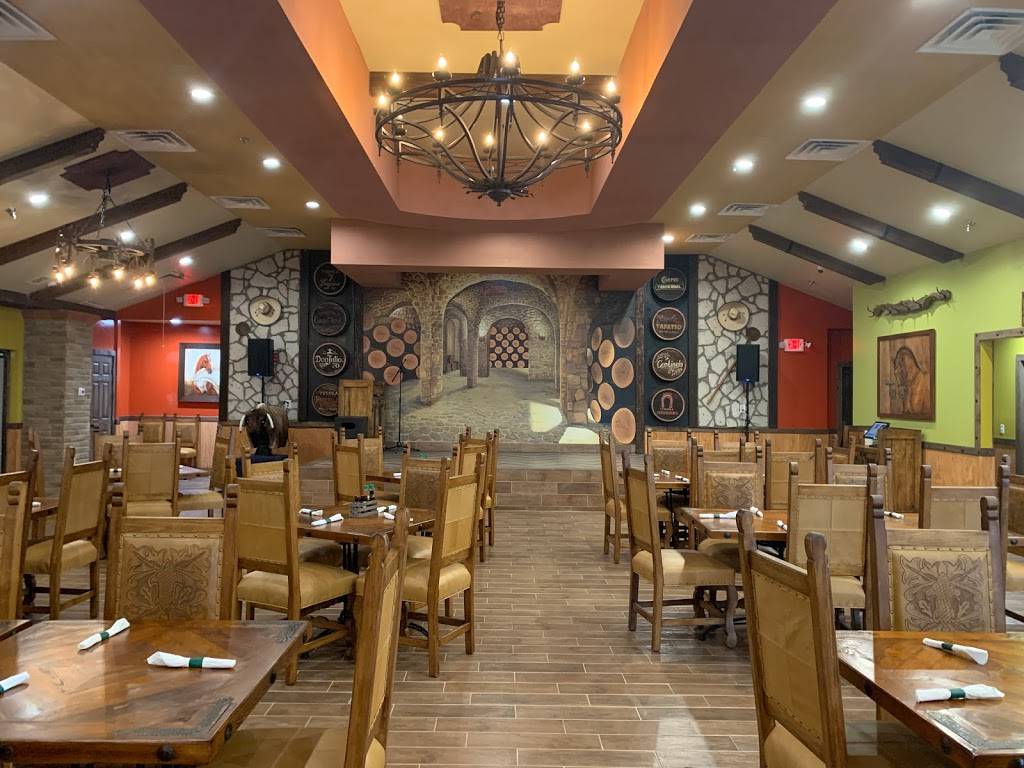 Casa Country Mexican Grill | restaurant | 277 Gleaves St, Madison, TN 37115, USA | 6159923152 OR +1 615-992-3152