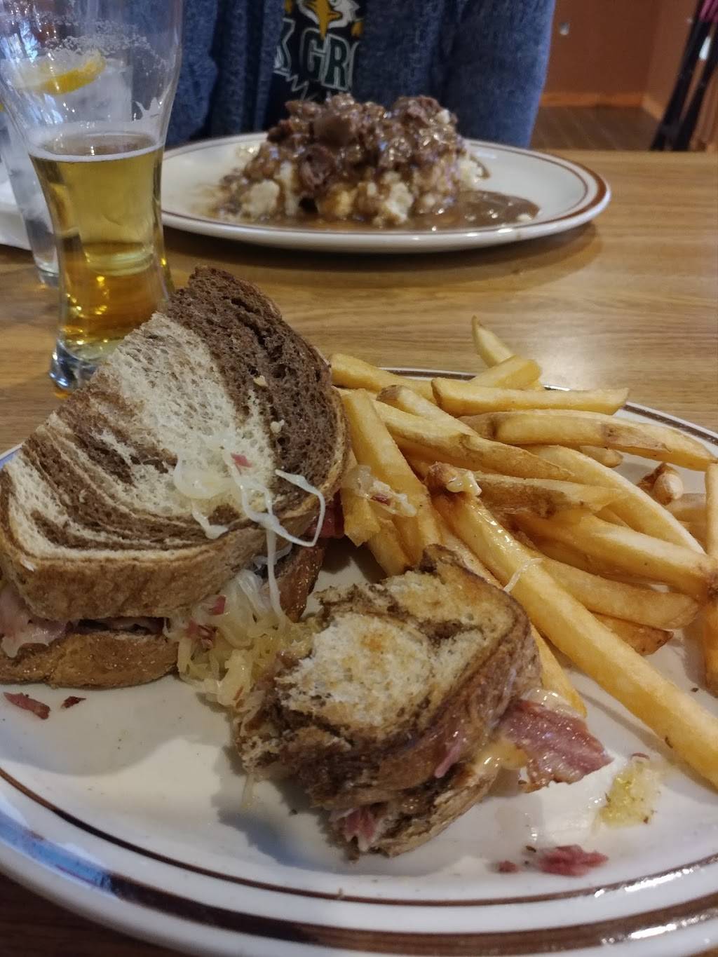 Dizzy Deans | restaurant | 1101 W Garfield Ave, Bartonville, IL 61607, USA | 3096970554 OR +1 309-697-0554