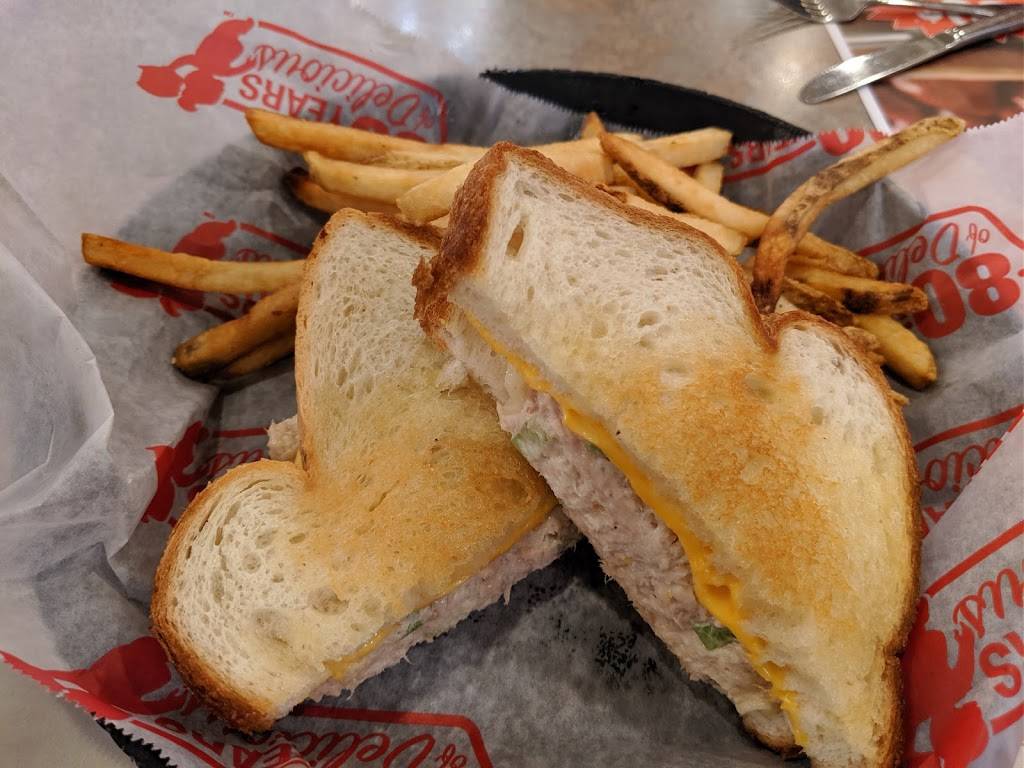 BIG BOY | restaurant | 16880 Hall Rd, Clinton Twp, MI 48038, USA | 5862636220 OR +1 586-263-6220