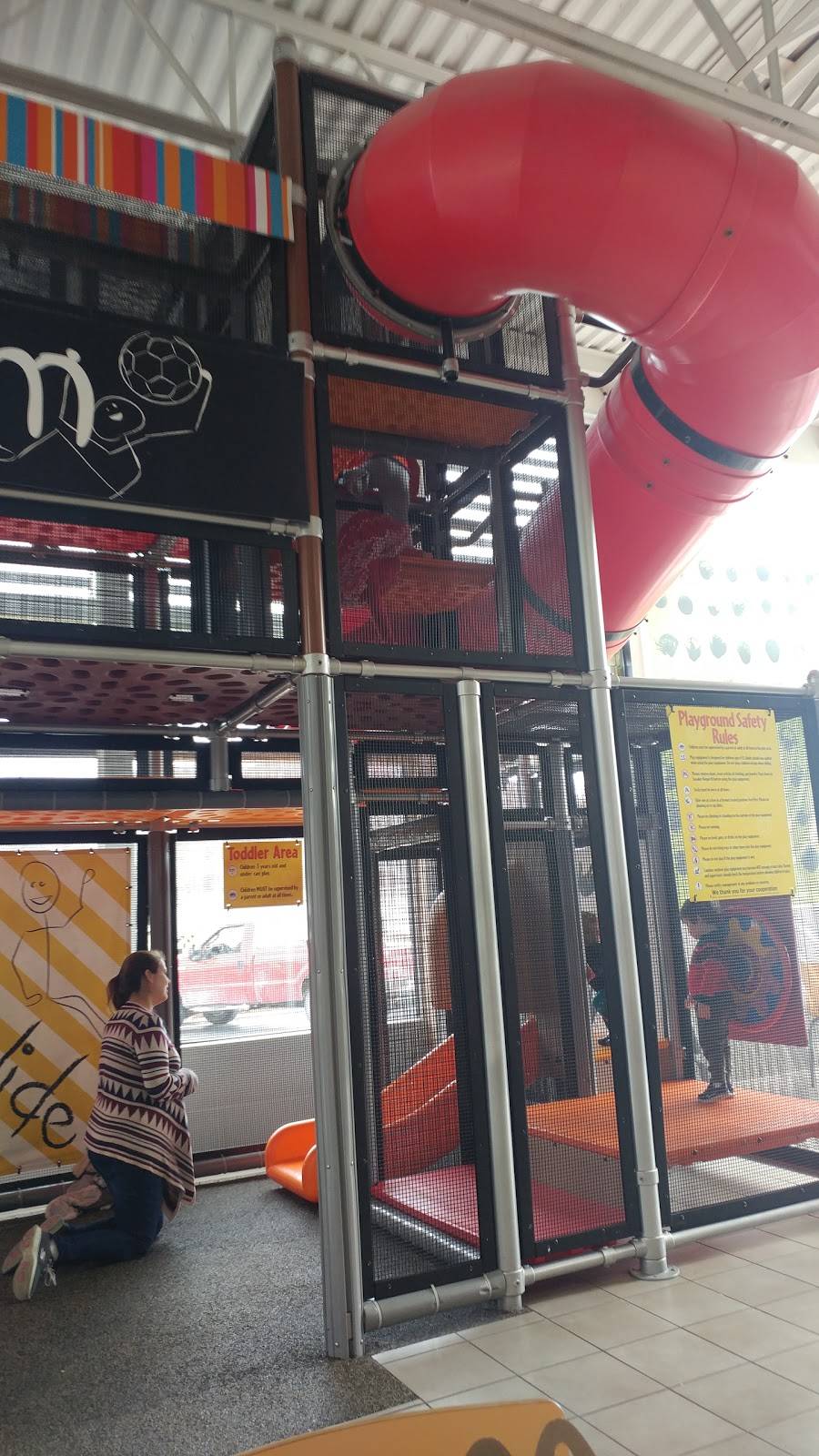 McDonalds | cafe | 495 N 12th St, Middlesboro, KY 40965, USA | 6062480449 OR +1 606-248-0449