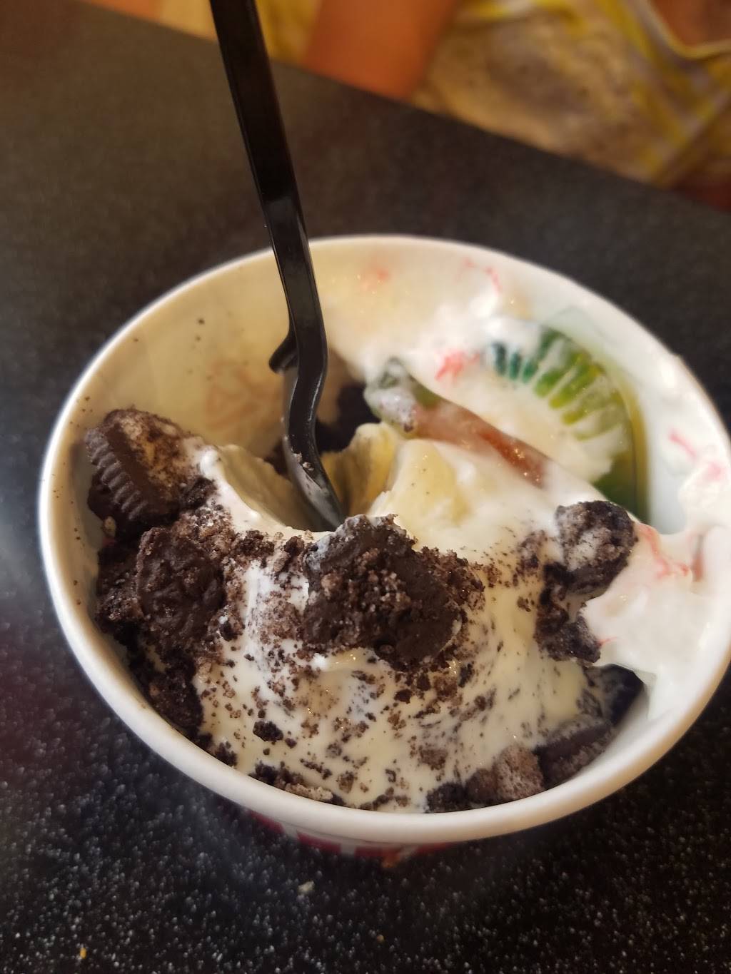 Freddys Frozen Custard & Steakburgers | restaurant | 8234 S Kipling Pkwy, Littleton, CO 80127, USA | 3034078920 OR +1 303-407-8920