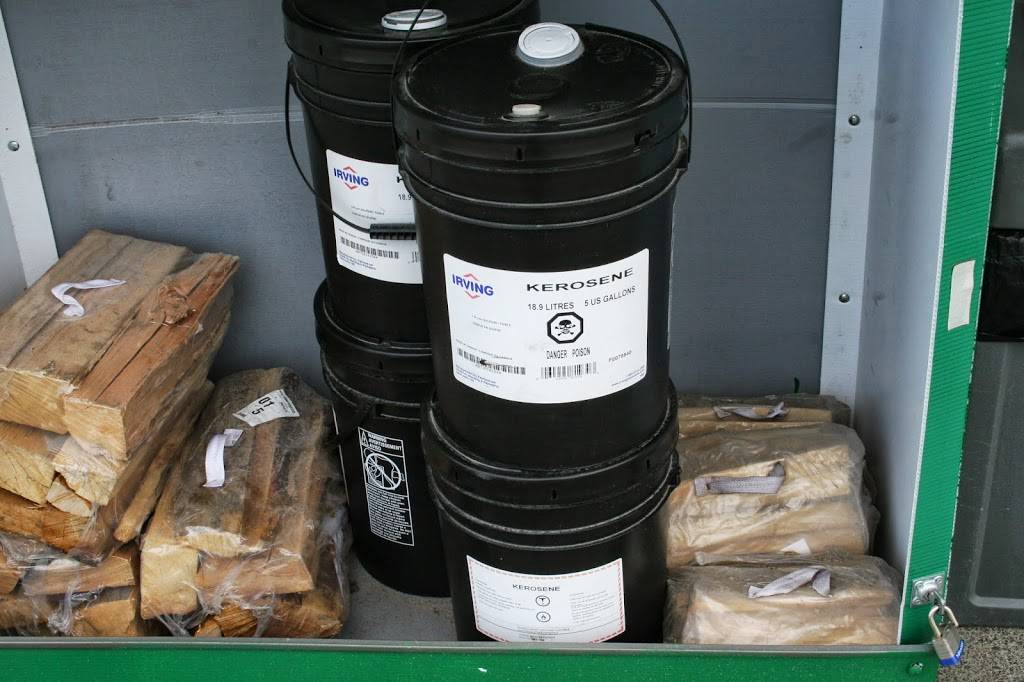 Lil Mart | bakery | 1026 Lewiston Rd, New Gloucester, ME 04260, USA | 2079263222 OR +1 207-926-3222