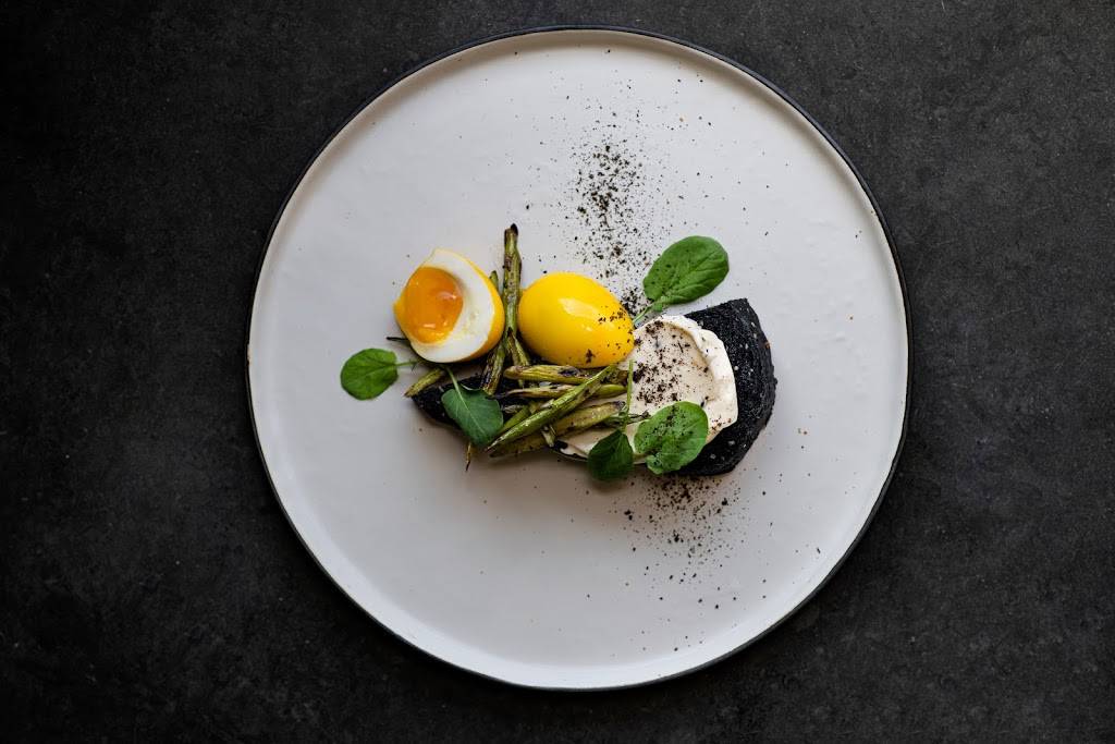 The Apis Hotel & Restaurant | restaurant | 614 56th St, Kenosha, WI 53140, USA | 2622207120 OR +1 262-220-7120