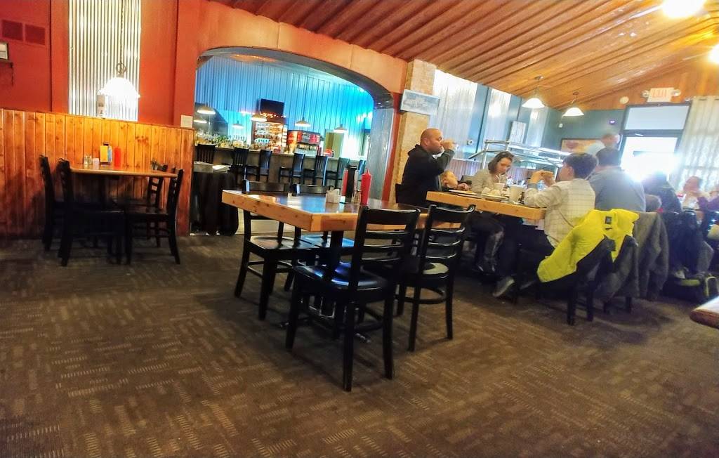 Trusty Woods | restaurant | 101 W Butler St, Fort Recovery, OH 45846, USA | 4193755900 OR +1 419-375-5900