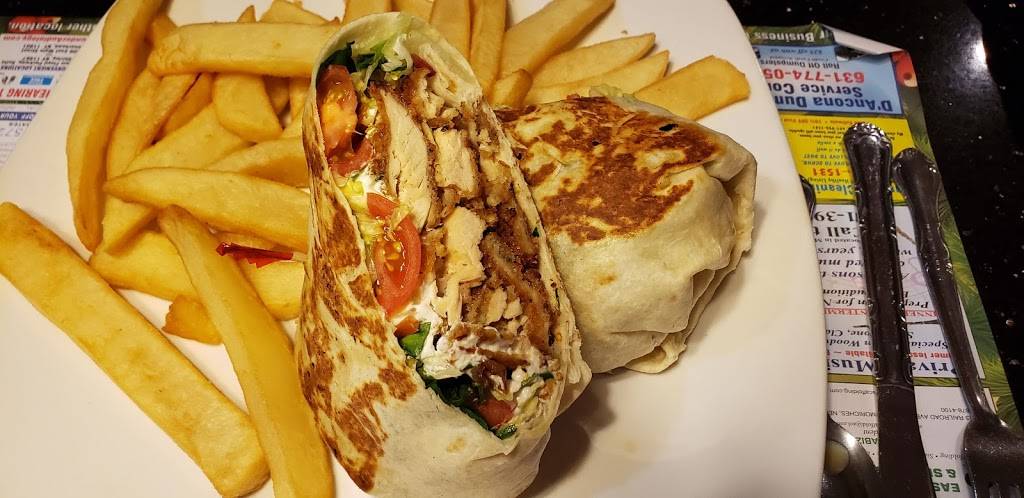 Moriches bay diner | restaurant | 72 Montauk Hwy, Moriches, NY 11955, USA | 6318786827 OR +1 631-878-6827