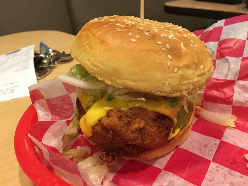 Ginos Burgers & Chicken | restaurant | 8600 Lasalle Rd #250C, Towson, MD 21286, USA | 4105830000 OR +1 410-583-0000