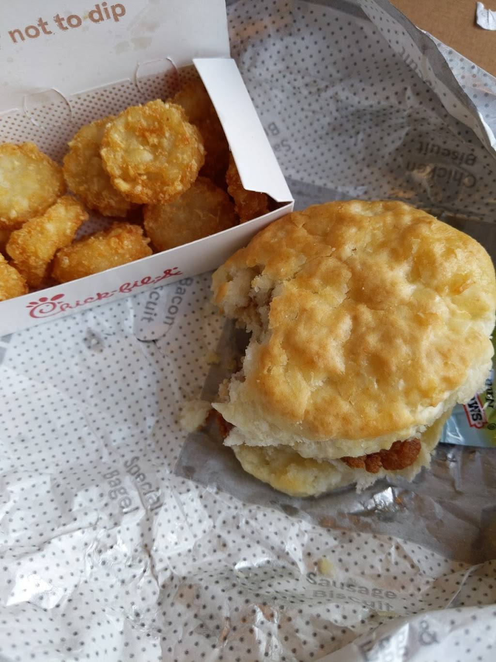 Chick-fil-A | restaurant | 1925 SW Railroad Ave, Hammond, LA 70403, USA | 9853187778 OR +1 985-318-7778