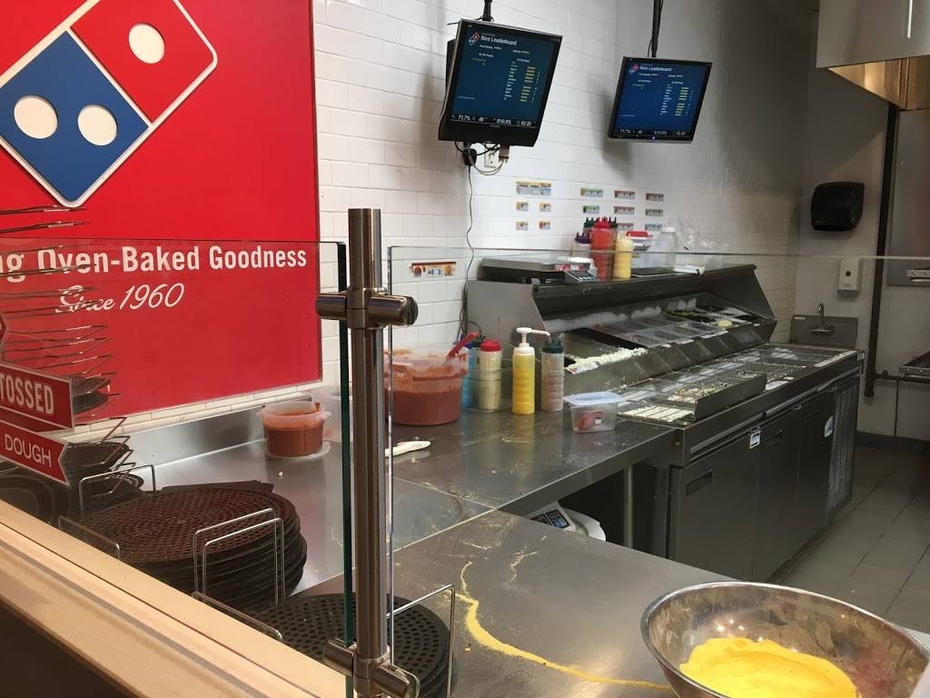 Dominos Pizza | meal delivery | 270 Main St Unit 3, Hanson, MA 02341, USA | 7812934500 OR +1 781-293-4500