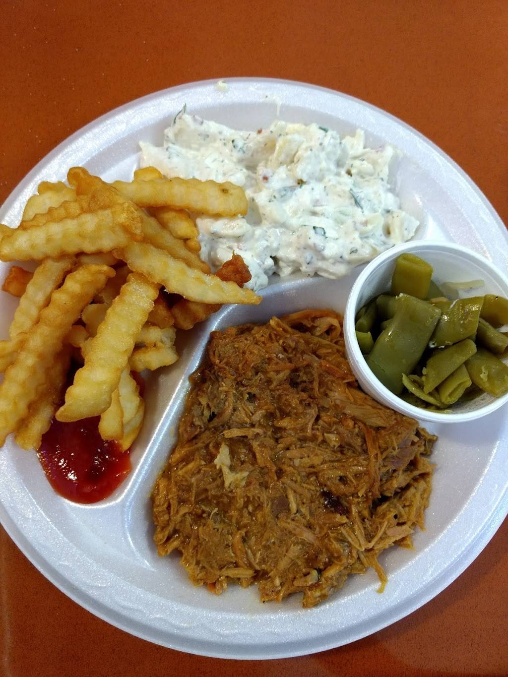 Finchers Barbecue | restaurant | 5627 Houston Rd, Macon, GA 31216, USA | 4787816998 OR +1 478-781-6998