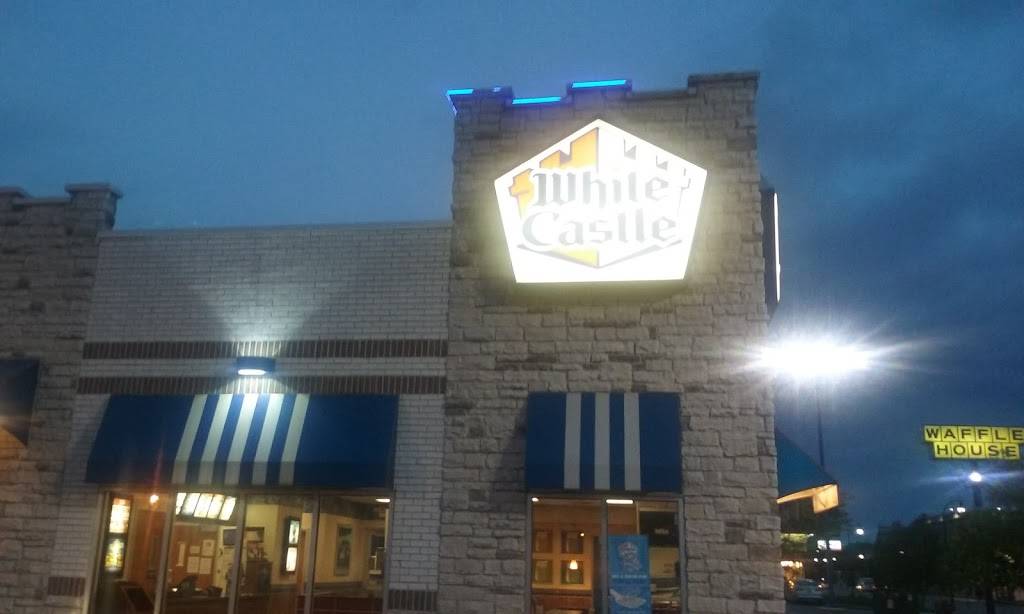 White Castle | restaurant | 851 High St, Hamilton, OH 45011, USA | 5137375504 OR +1 513-737-5504