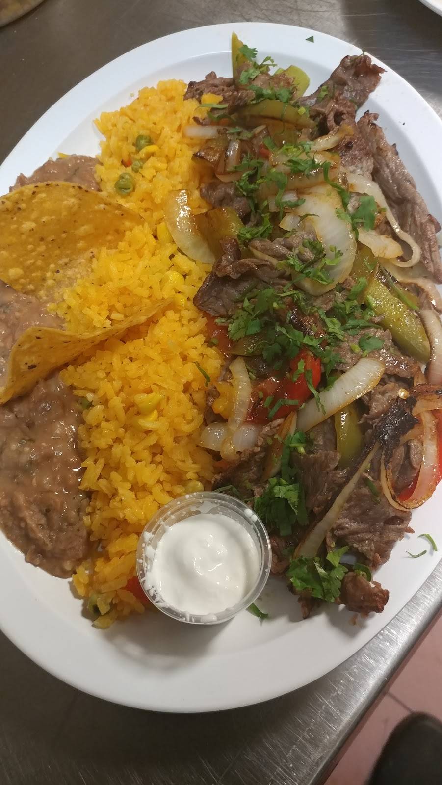 Express Cafe | meal takeaway | 1021, 3924 W Diversey Ave, Chicago, IL 60647, USA | 7732277765 OR +1 773-227-7765