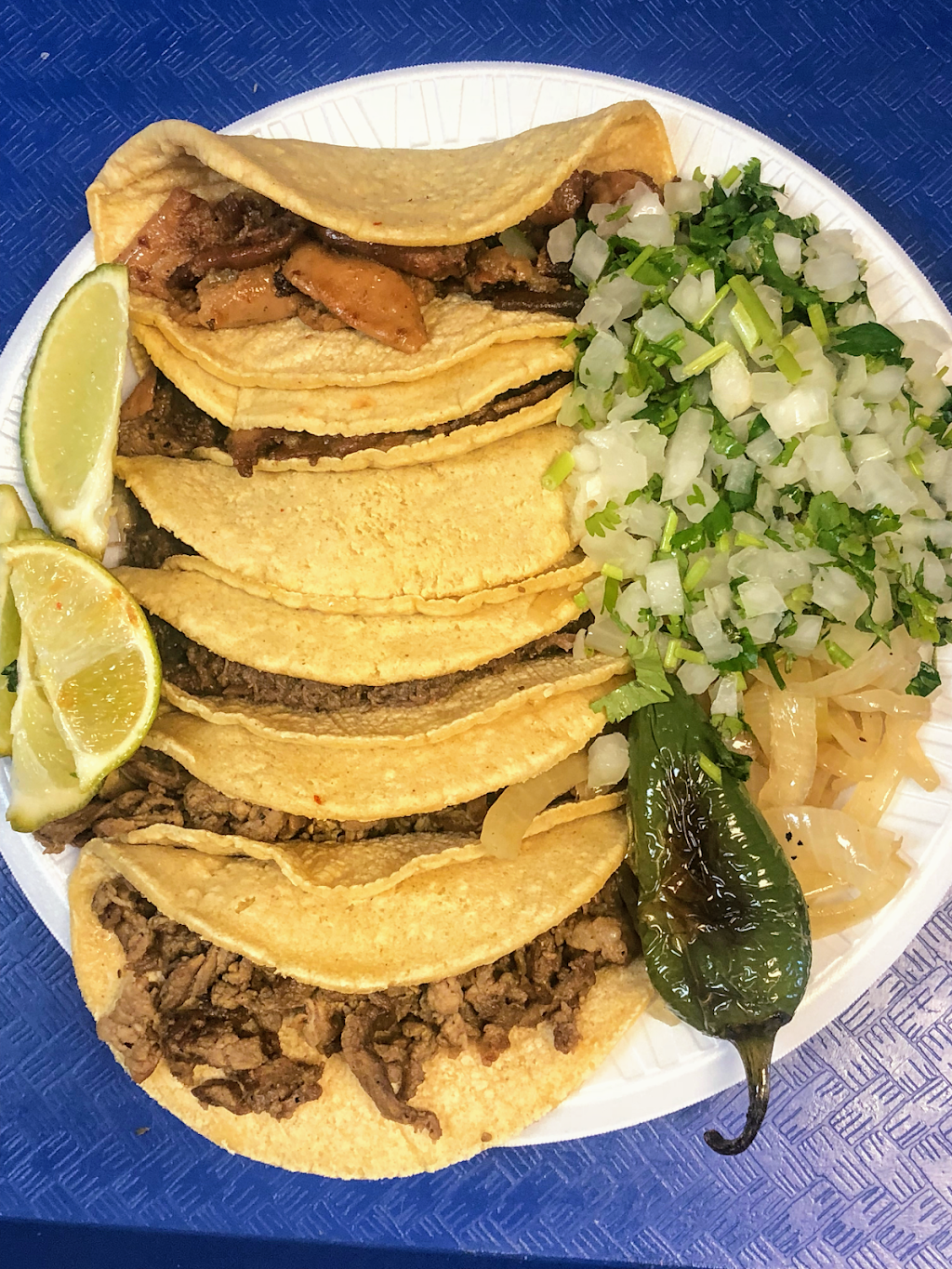 Monterrey Taquerias | restaurant | 901 Belt Line Rd #106, Garland, TX 75040, USA | 9727829152 OR +1 972-782-9152